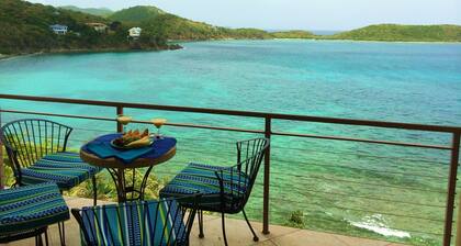 Pearl Guest House - Waterfront Paradise!