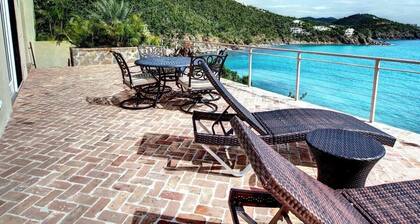 Pearl Guest House - Waterfront Paradise!