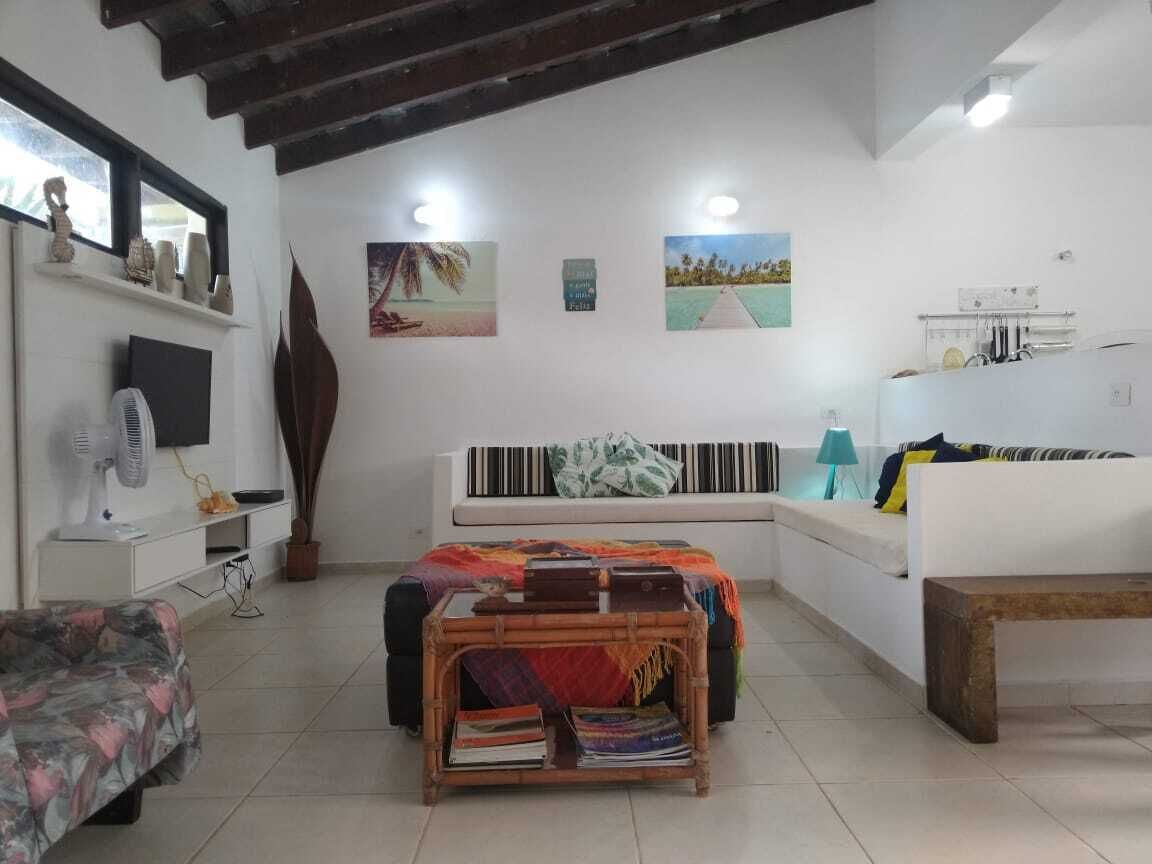 BEAUTIFUL HOUSE WITH POOL AND COURT + 2 BEACHES (RIVIERA AND Itaguaré)