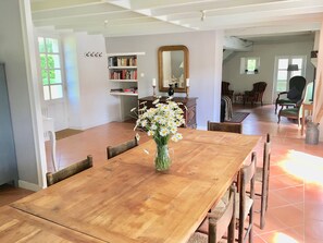 تناول الطعام