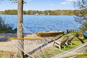 Property grounds - LAKEFRONT with Hot Tub by Kalahari, Camelback & Casino! (Pocono Summit)