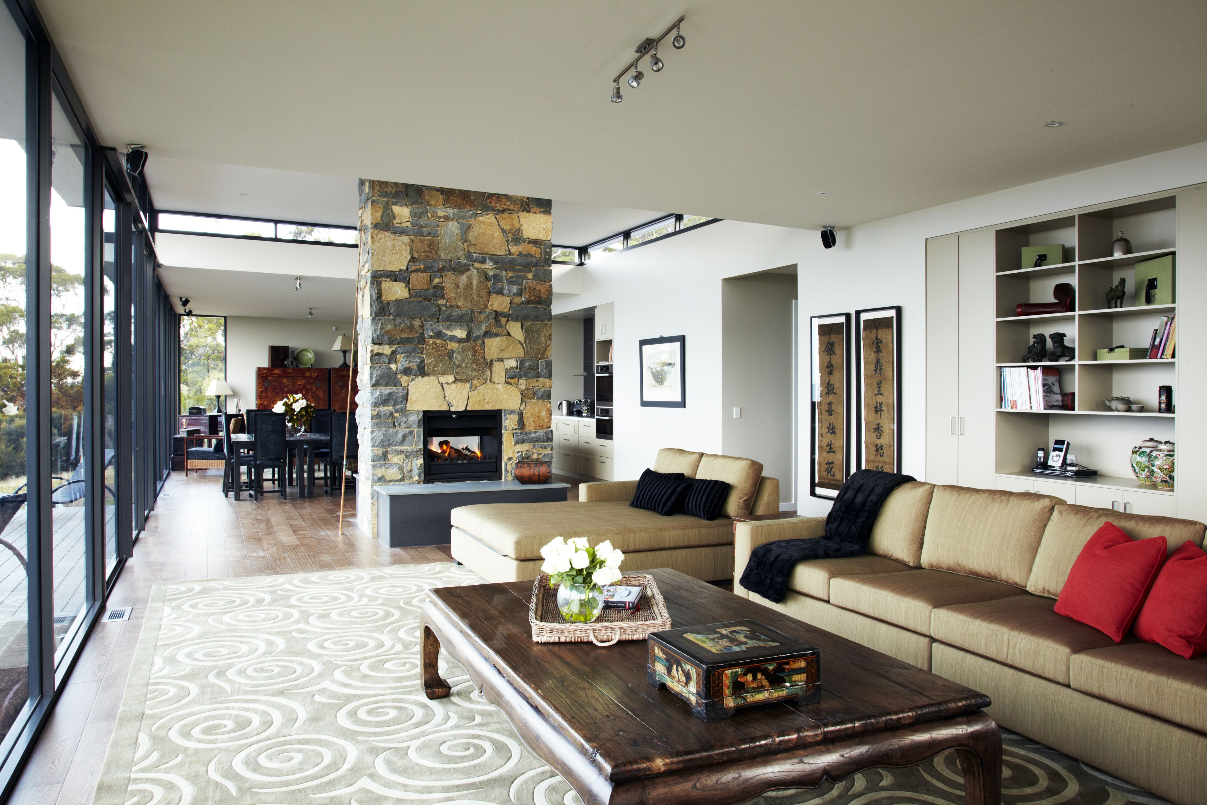 Dragonfly Lodge Luxury House