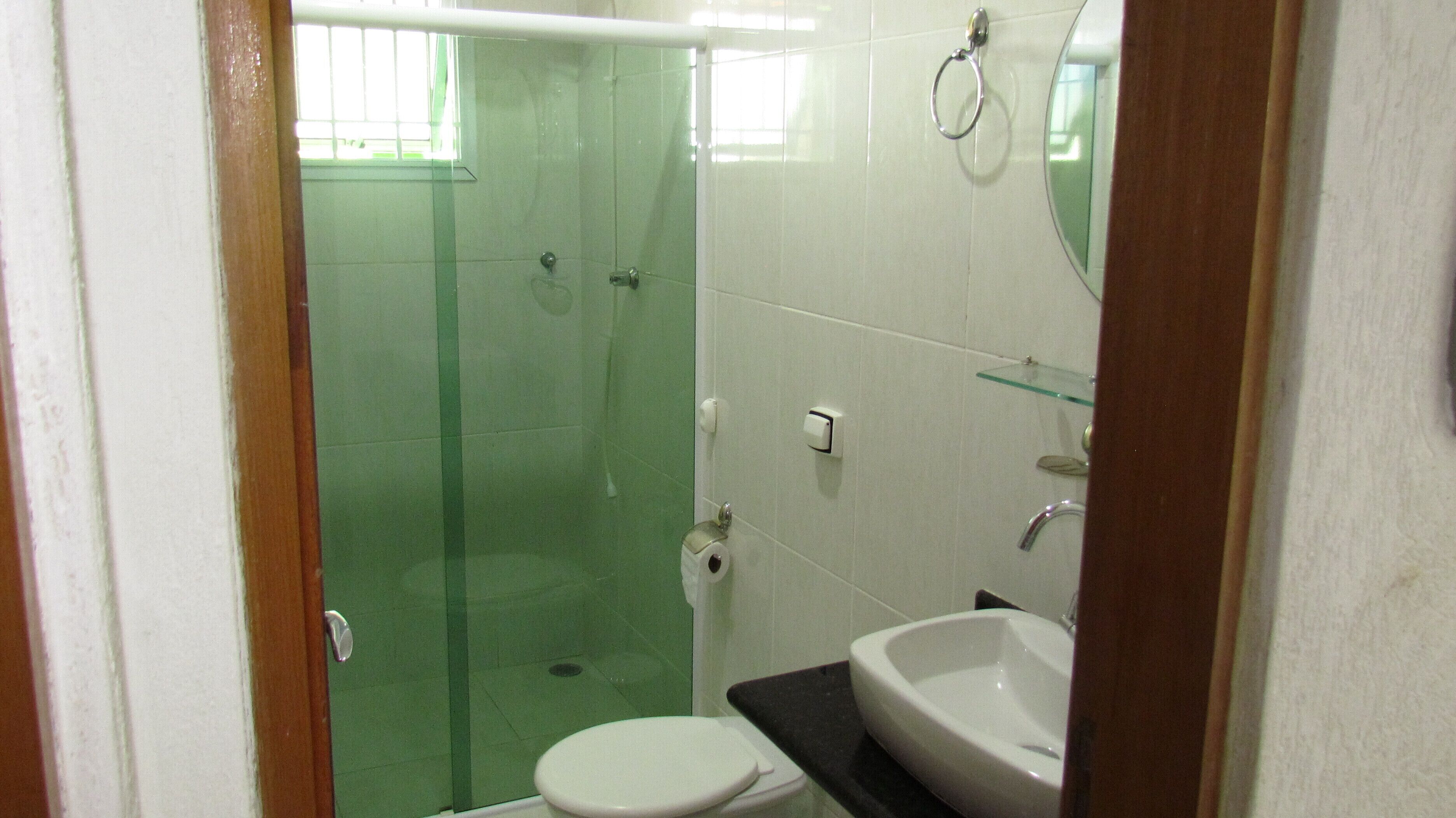 Private swimming pool condominium wi-fi 250 MB.