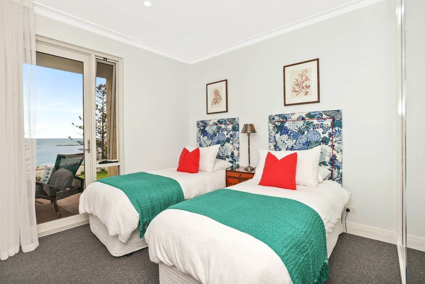 Basham Parade -28A Basham Pde-Wi-Fi-Linen Supplied — image 16