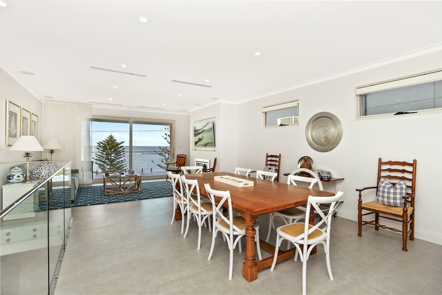 Basham Parade -28A Basham Pde-Wi-Fi-Linen Supplied — image 9