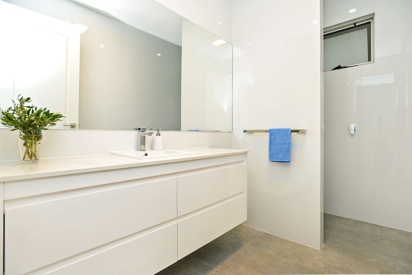 Basham Parade -28A Basham Pde-Wi-Fi-Linen Supplied — image 19