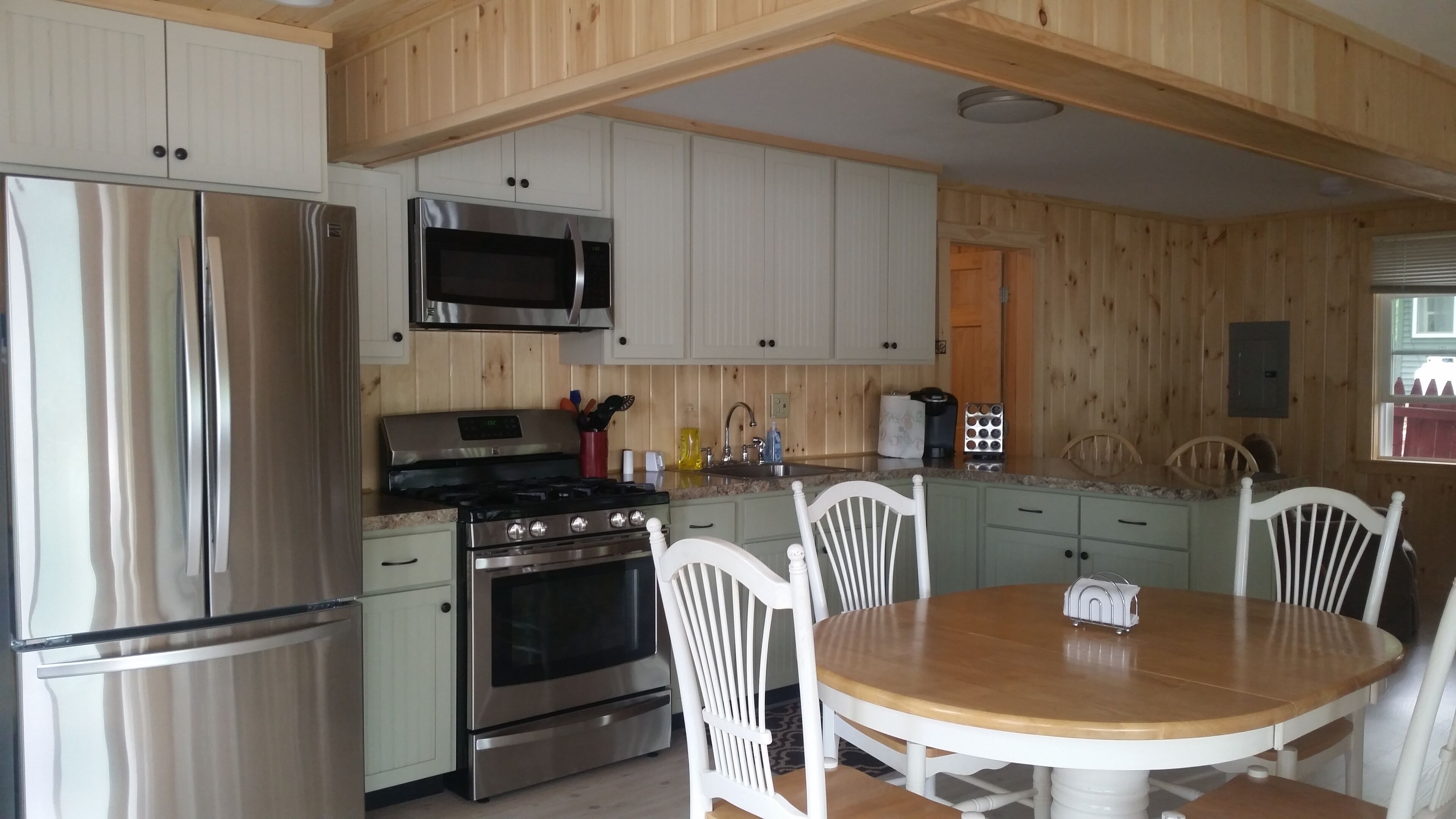 Cozy Year-round Camp with Water Frontage