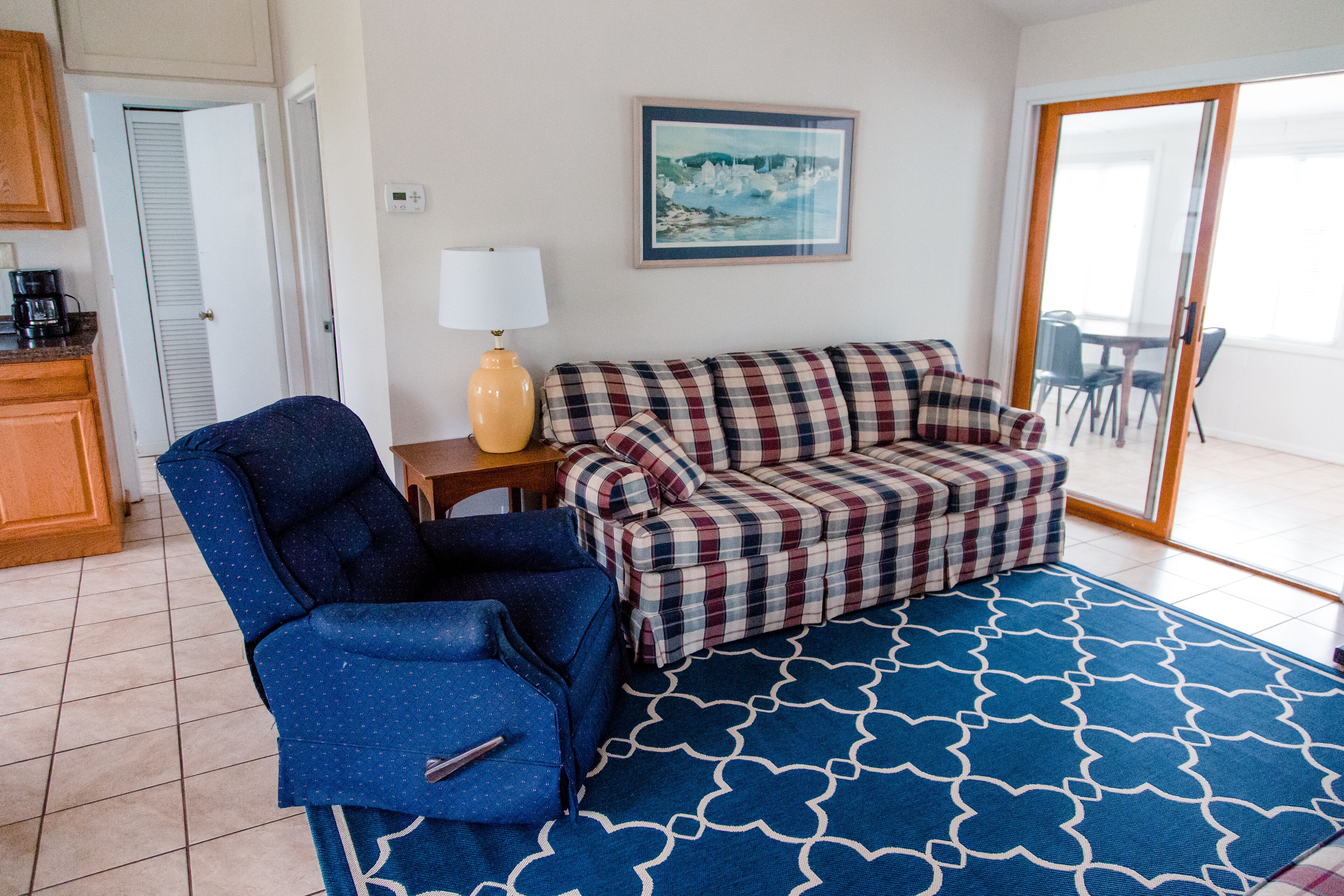 Affordable house on Lk Michigan in Downtown Frankfort!