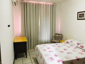 3 bedrooms - House in a gated community, very close to Piatã beach. (Salvador)