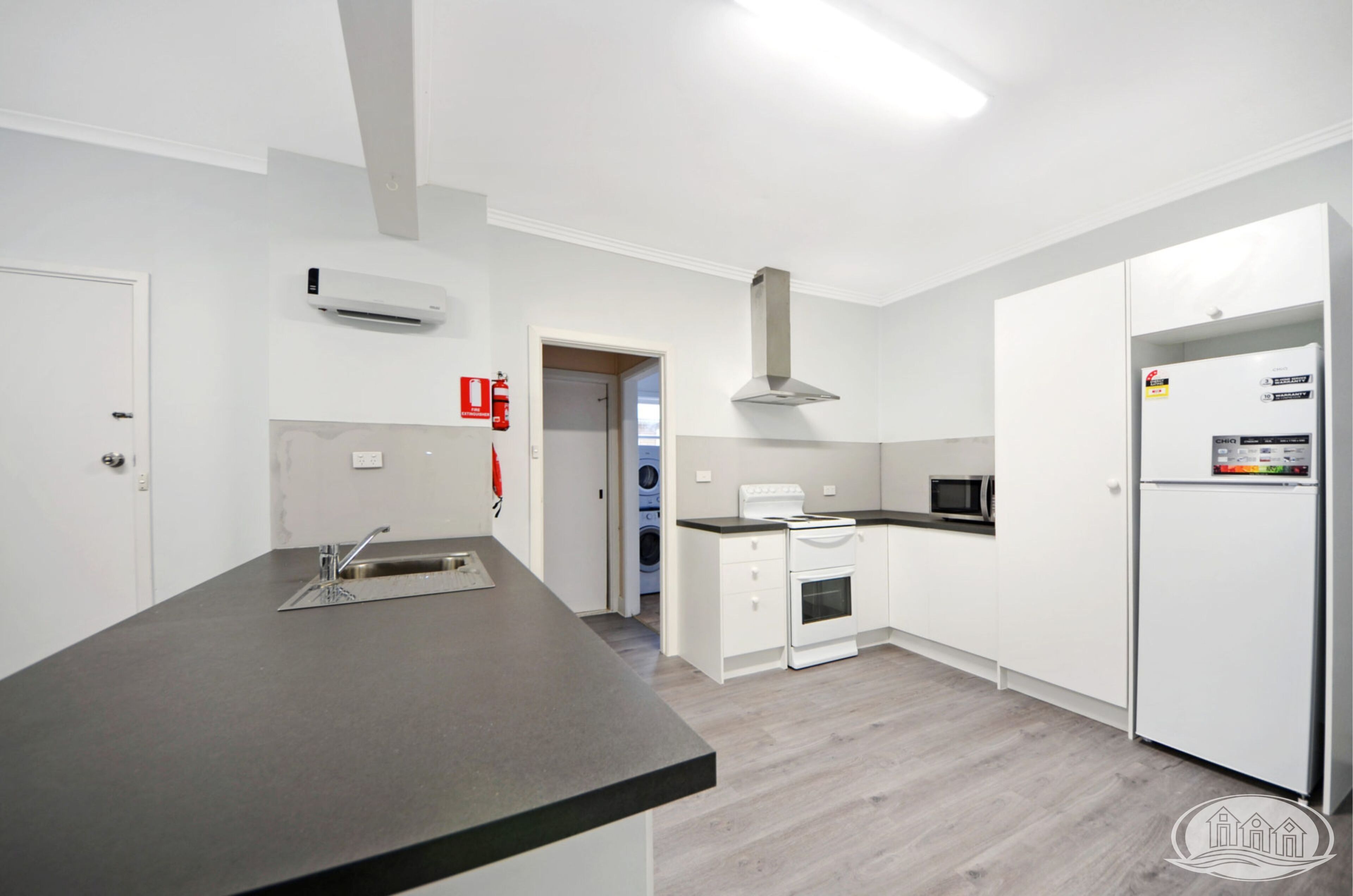 Hook, Wine & Linger - family getaway with room to park the boat