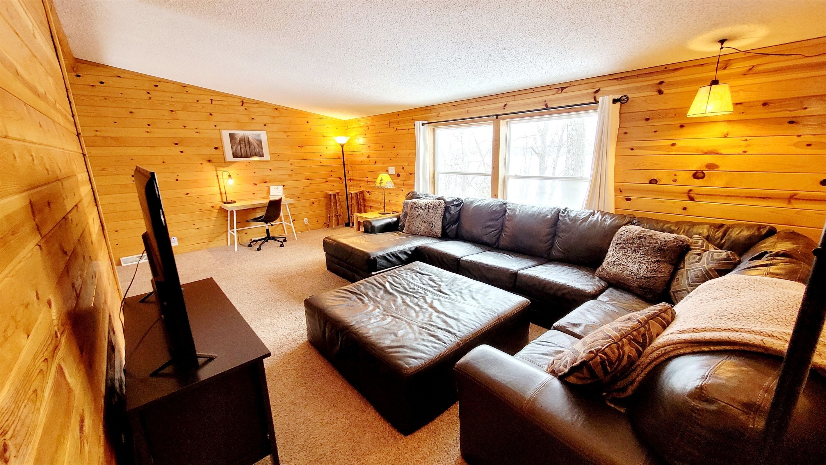 Secluded Getaway Access to 2 Lakes & Outdoor Sauna