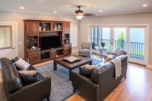 Smart TV, fireplace, video-game console, DVD player