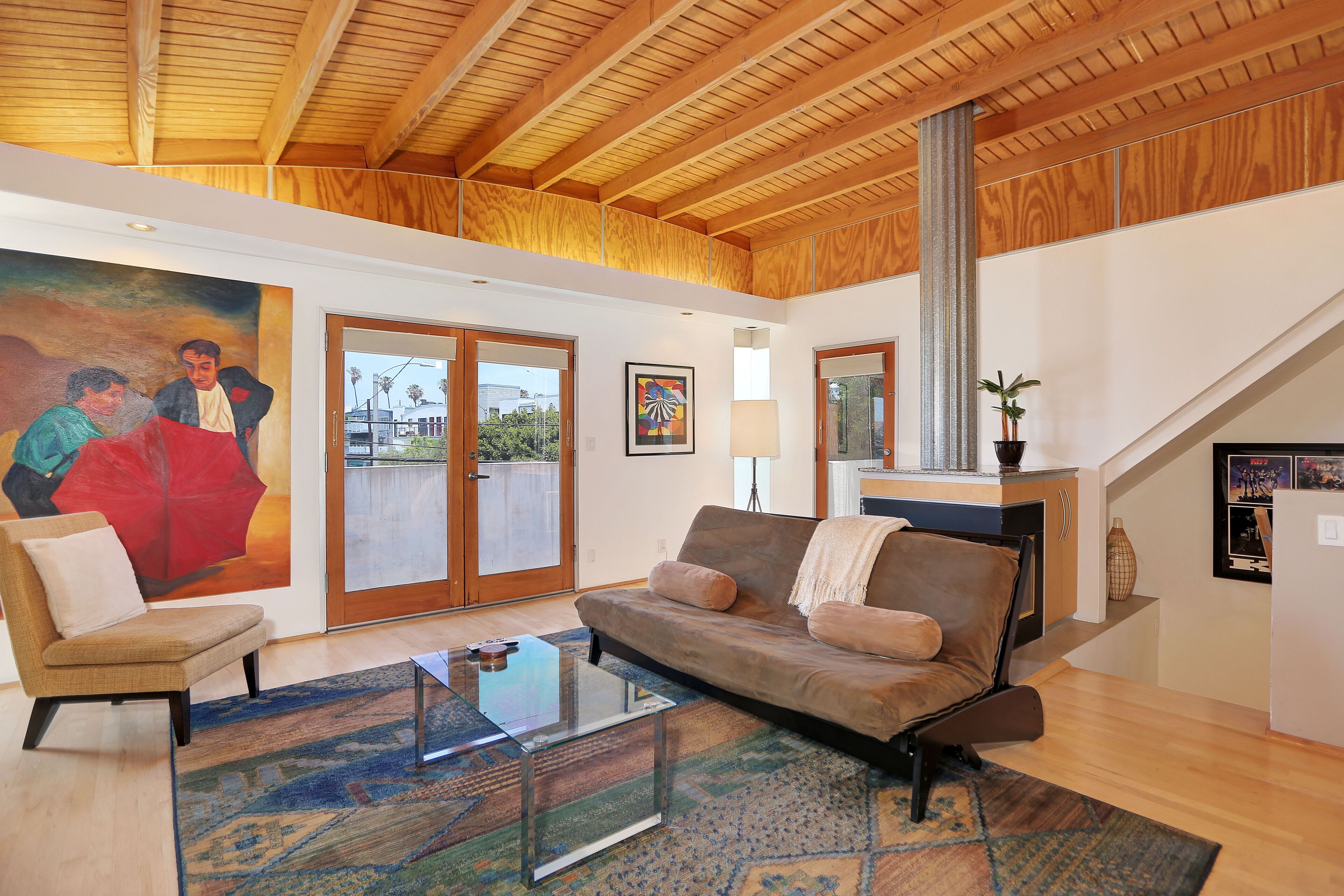 2 Blocks to Beach - The Perfect Home for Families