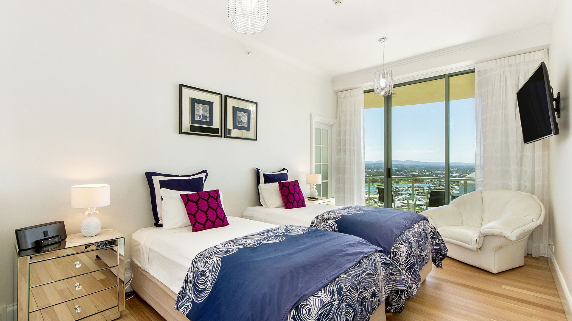 Style and Amazing Views from this Level 37 Sub Penthouse  — image 16