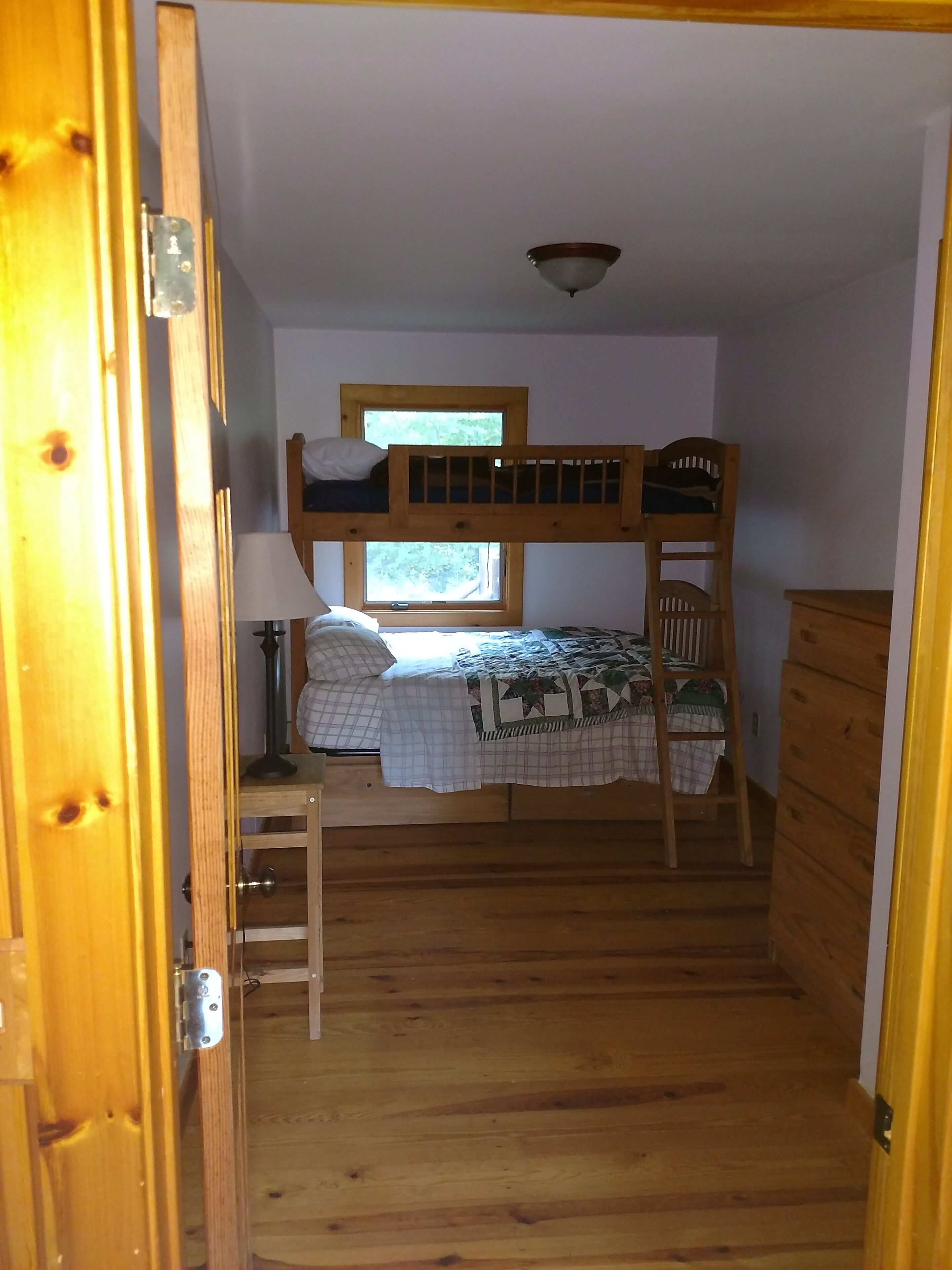 2BR Guest House on 36 acer Estate Indoor POOl/SPA