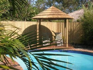 Outdoor pool - Beachshore Byron Bay - Cozy Beachhouse with pool close to Tallows Beach (Suffolk Park)