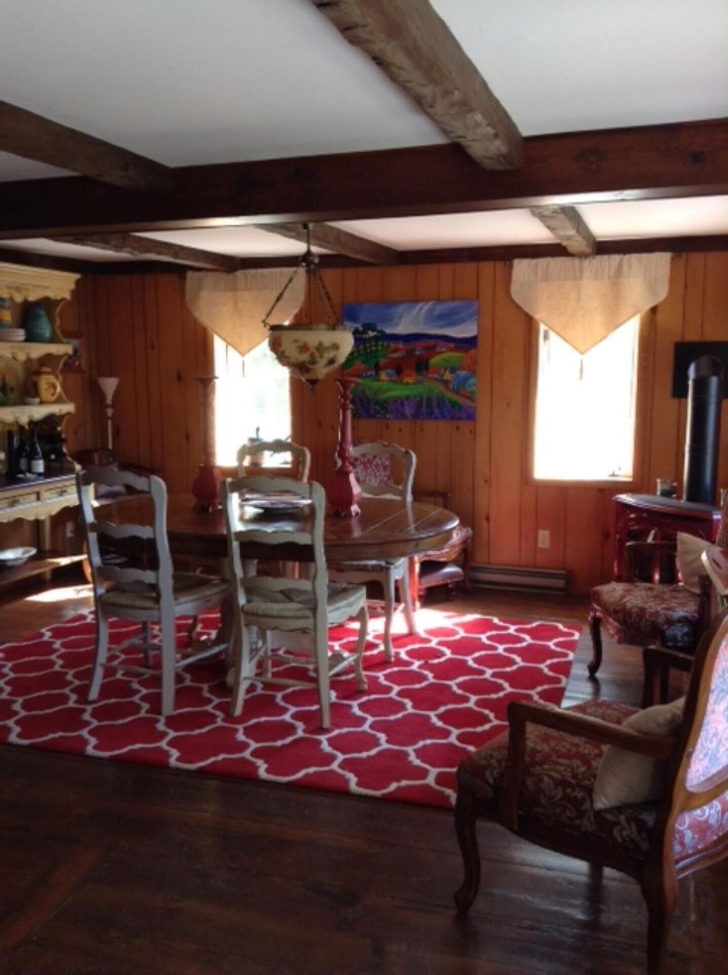 SKI Slope views, ski 1 mile drive or walk, Golf Course & walk to town.