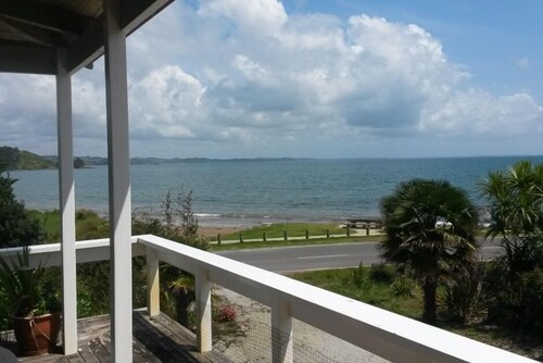 Prime Hihi Waterfront