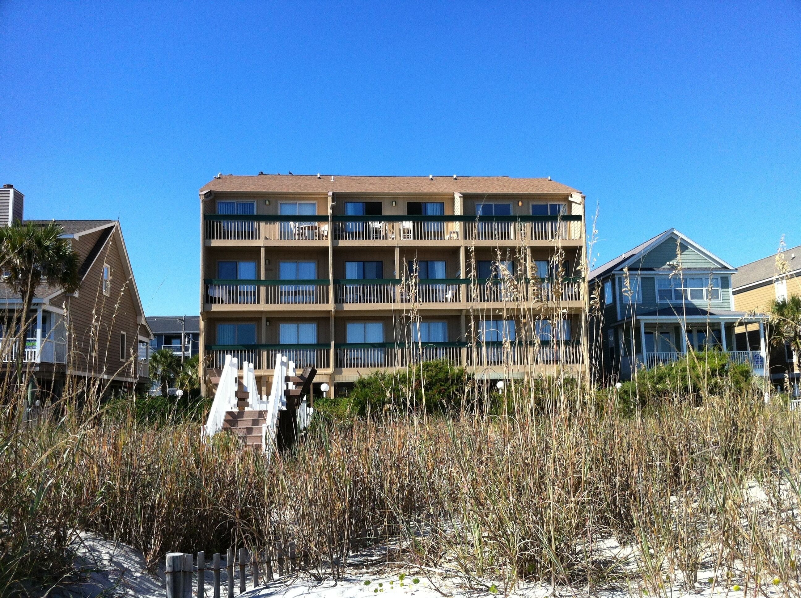Sand fiddler Ocean Front Condo Weekly Rental. 