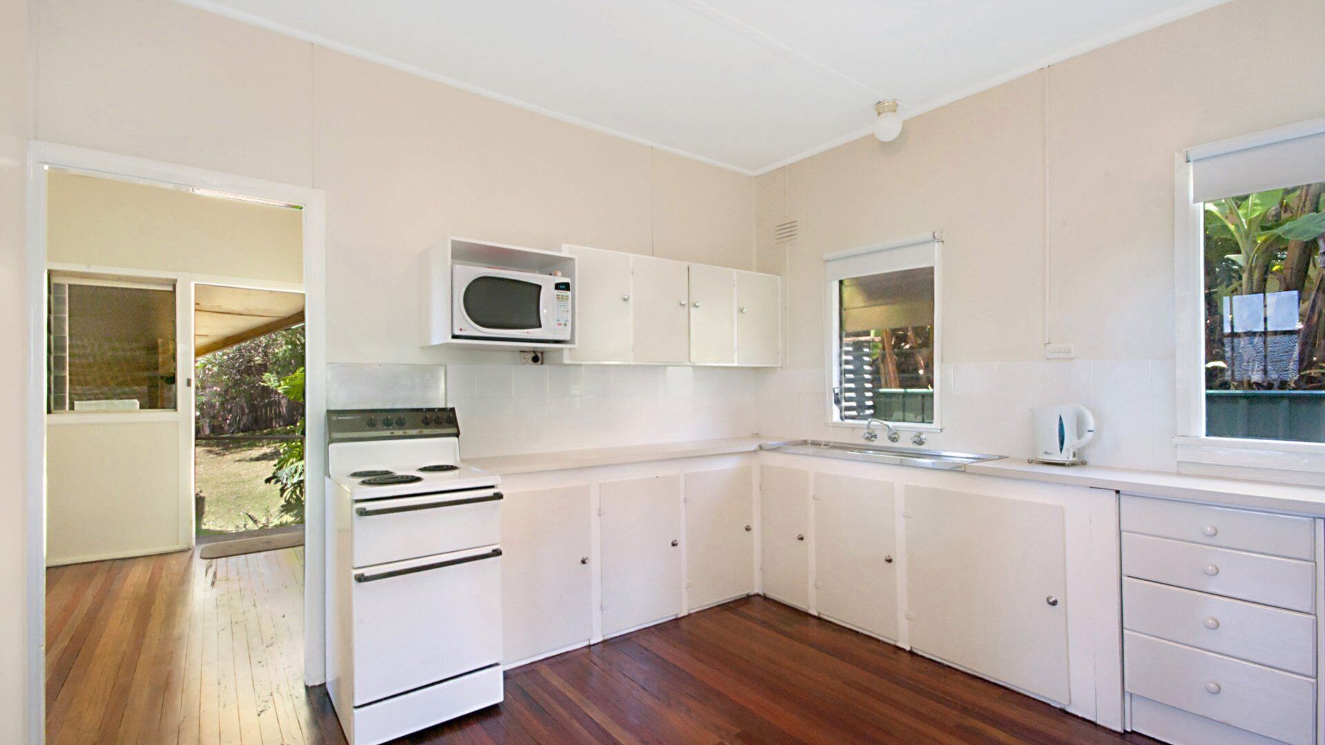 Turn back the clock at Wagstaffe - Pets Welcome