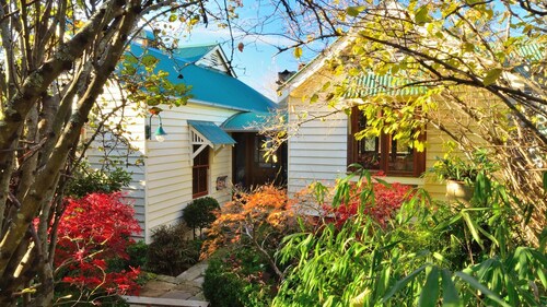 <br> The only property in the village with your own pool and river access