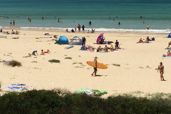 Beach nearby, sun loungers