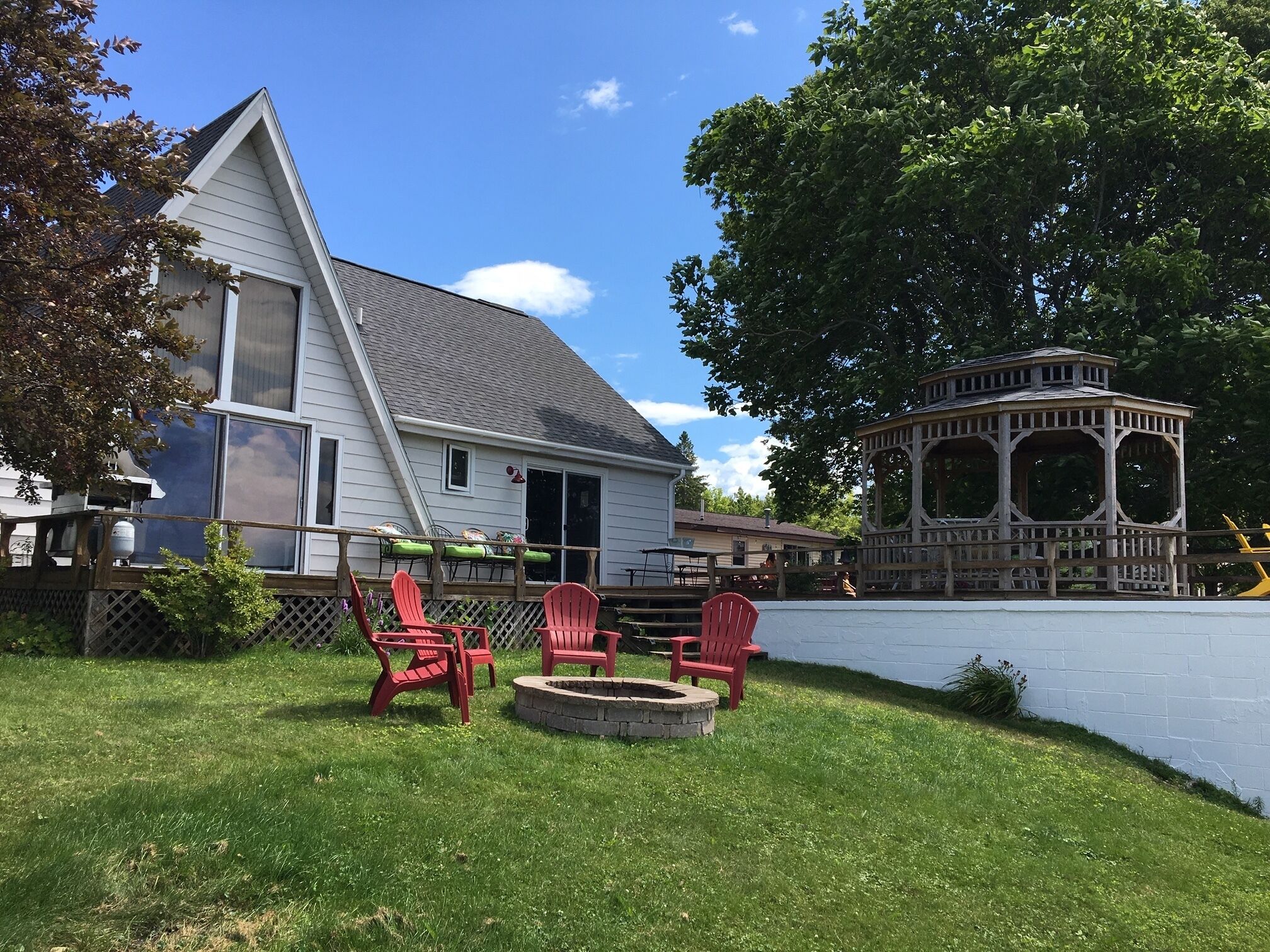 Beautiful lakefront home directly on Hubbard Lake, East Shore
