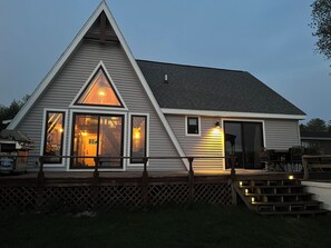 Exterior - Beautiful lakefront home directly on Hubbard Lake, East Shore (Spruce)