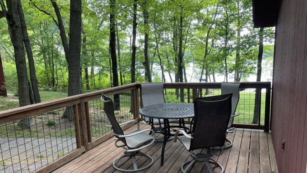 Outdoor dining - Prime week available Aug 15th - 21st. Come & enjoy peaceful Miller Lake! (Brainerd)