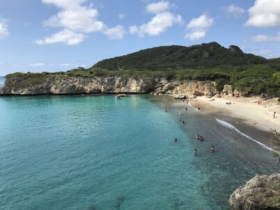Sol Patch Lagun: a seaside guest house in the sleepy Caribbean village of Lagun.