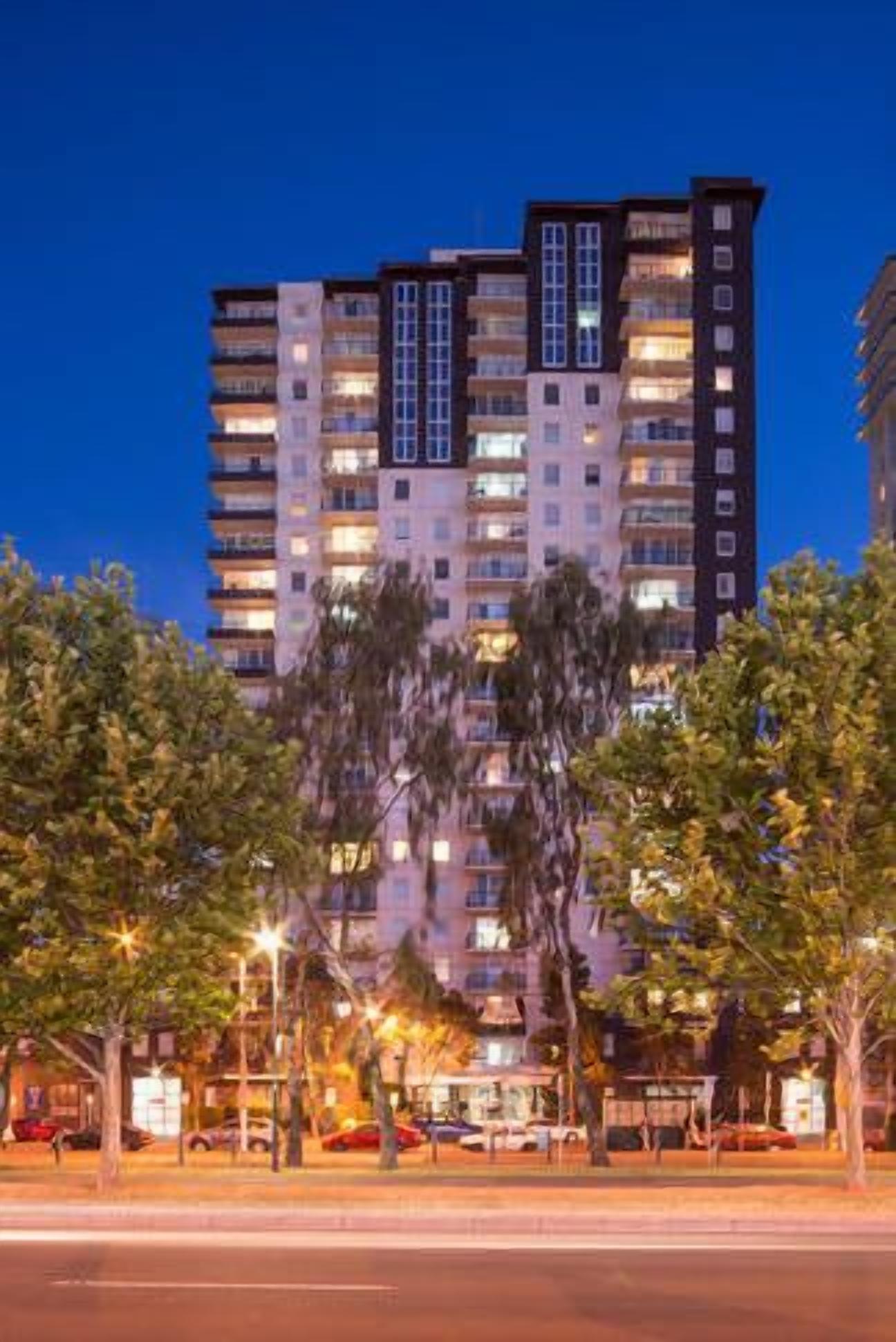 Rivergarden Apartment — image 19