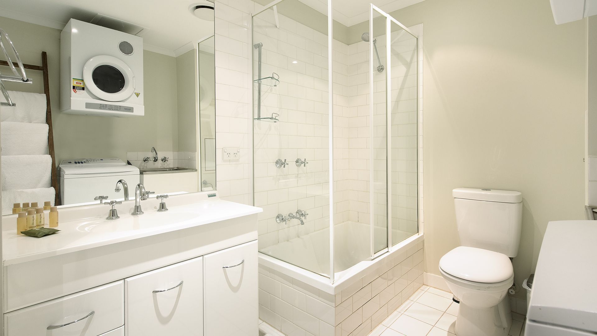 Rivergarden Apartment — image 13