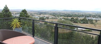 The Winerack- spectacular views