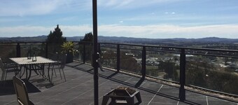 The Winerack- spectacular views