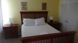 2 bedrooms, free WiFi, bed sheets, wheelchair access