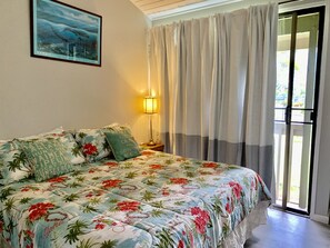2 bedrooms, iron/ironing board, travel cot, free WiFi