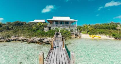 Tree House Atmosphere on Chalk Sound National Park
