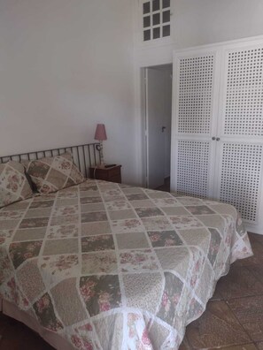 2 bedrooms, free WiFi - Cozy Family Condominium!!! 100 meters from Manguinhos Beach (Armação dos Búzios)