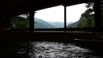 Vue depuis lâhĂ©bergement