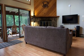 TV, fireplace, DVD player, music library