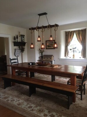 Dining - Celebrate the holidays in the country! 2 or 3 nights just 395/night (New Providence)