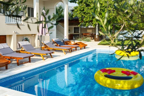 New villa with pool! Villa Mediterraneo