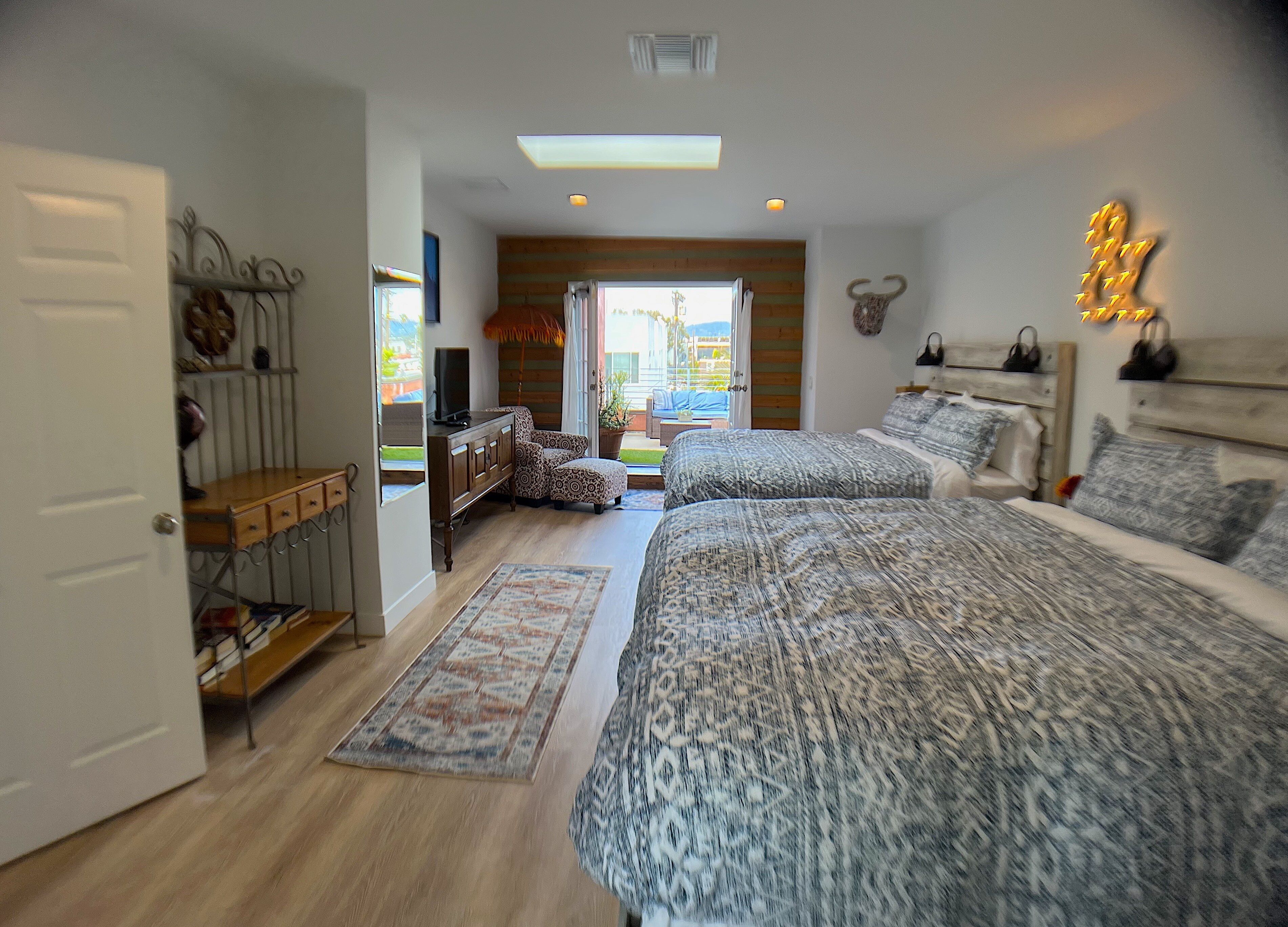 Steps to Sand - Beach condo with Game Room!