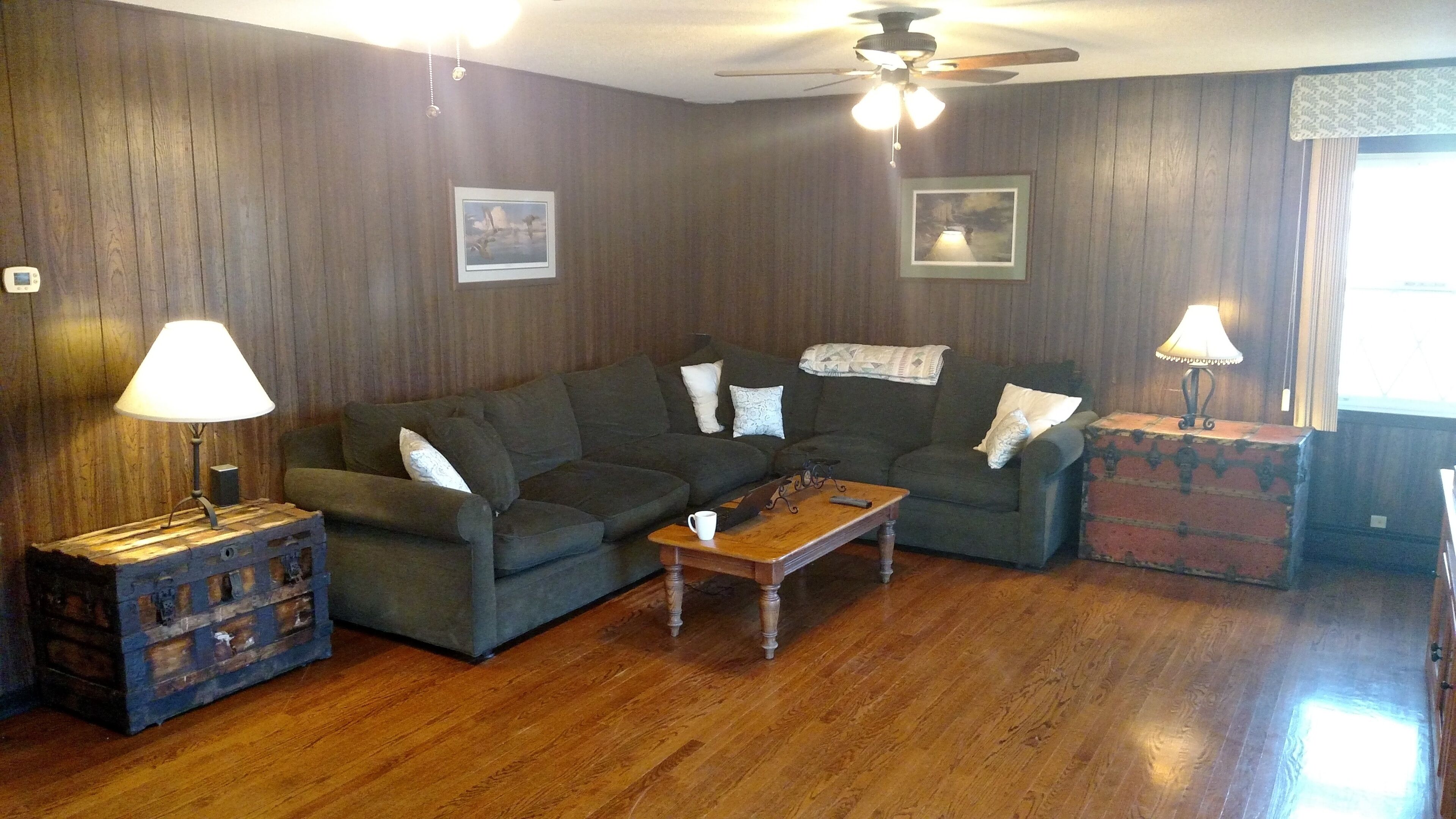 Waterfront with HUGE bulkhead, Minutes to Bay and Beach, Kayaker's Paradise