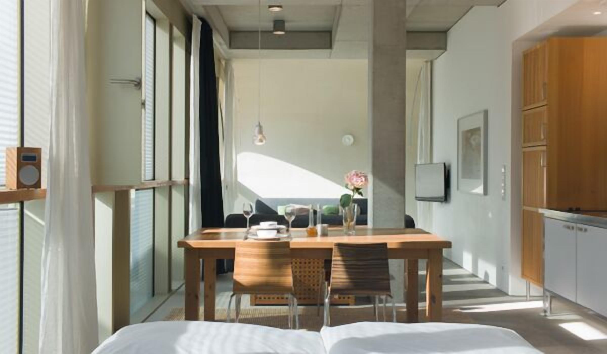 Miniloft Berlin Mitte - Apartment Hotel: Unique Lofts, Prizewinning Architecture