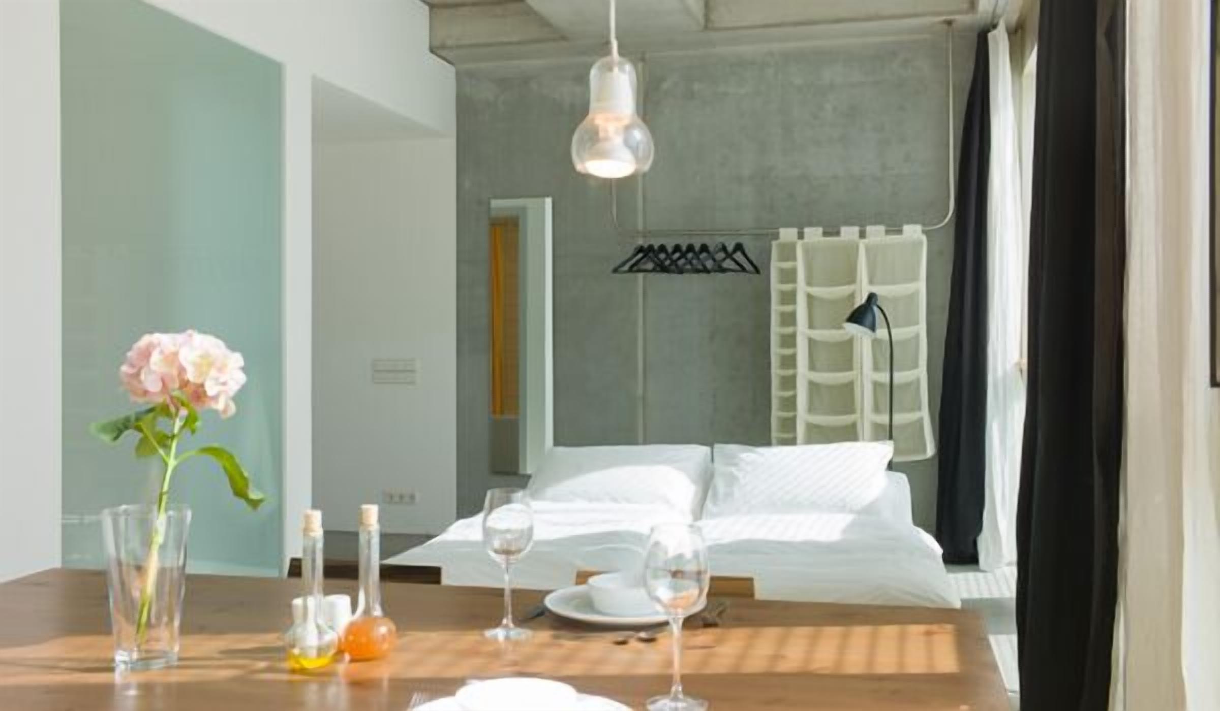 Miniloft Berlin Mitte - Apartment Hotel: Unique Lofts, Prizewinning Architecture