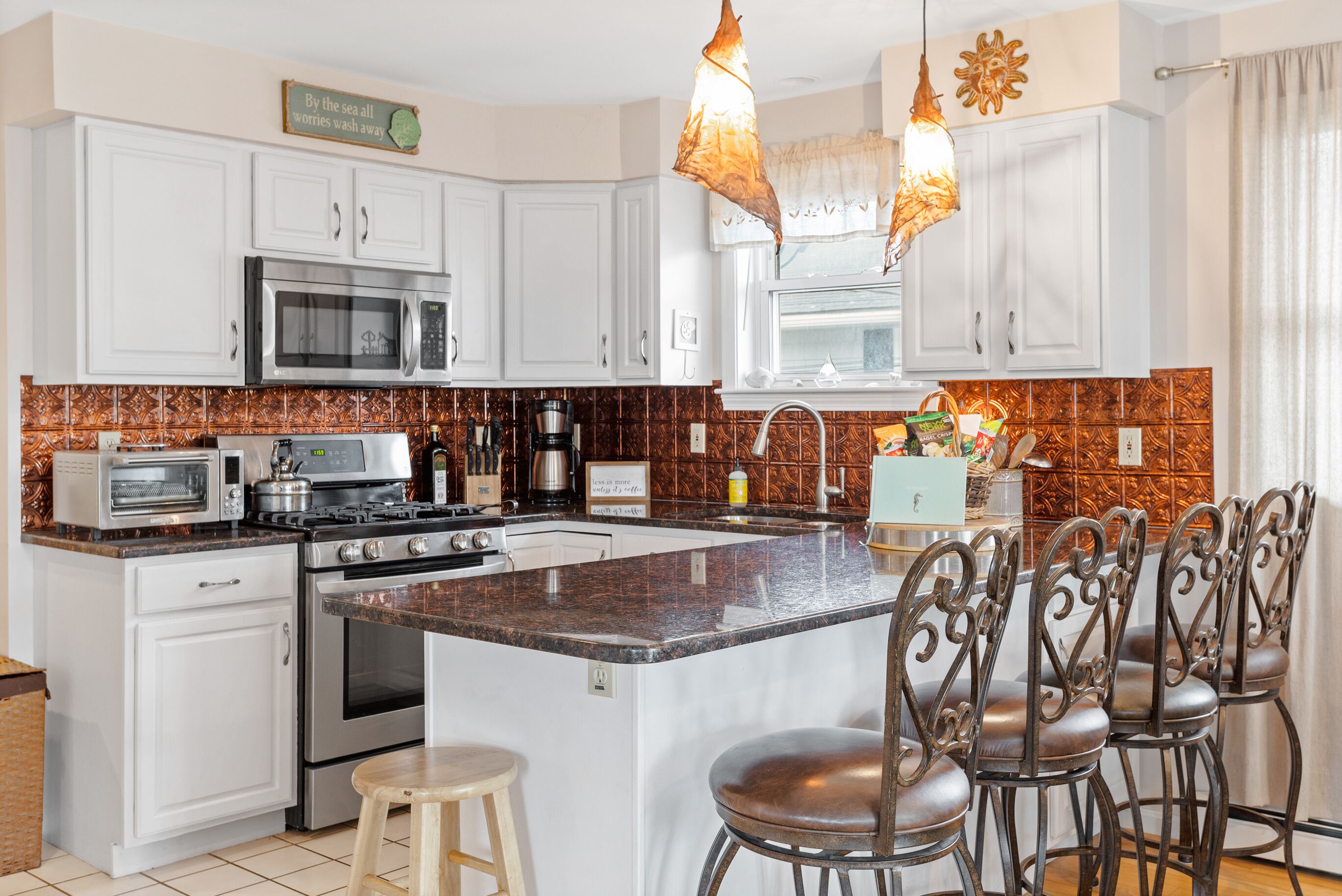 Spacious Seabrook Beach Home, Breathtaking Sunsets