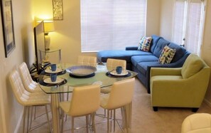 Modern comfortable furnishings! - Fantastic Venetian Bay 4 Bedroom Townhome - VB013 (Kissimmee)