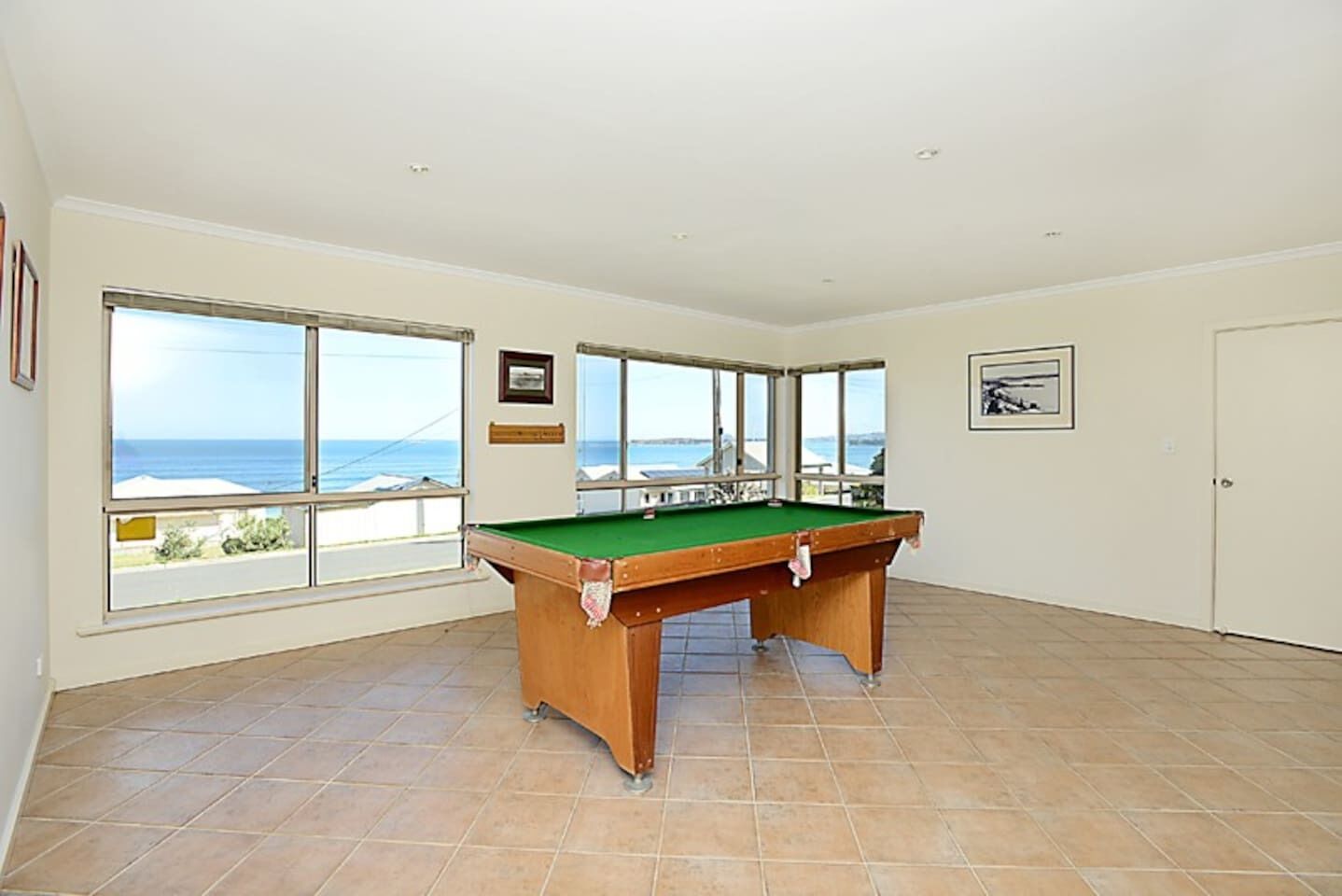 88 Seagull Ave - Ocean Views - Family — image 6