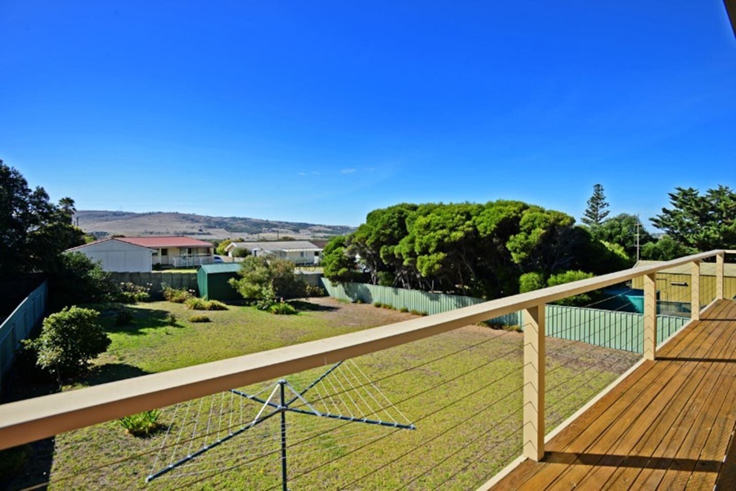 88 Seagull Ave - Ocean Views - Family — image 2